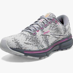 Brooks Ghost 15